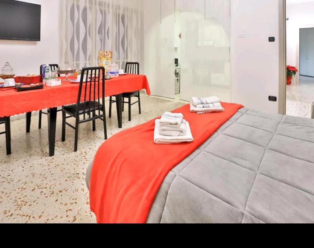 Casa Vacanza Arcangeli Салерно Екстер'єр фото